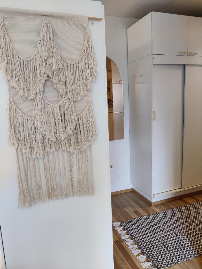 Hilla Apartments With Free Mobile Data Card For Your Phone Рованиеми Экстерьер фото